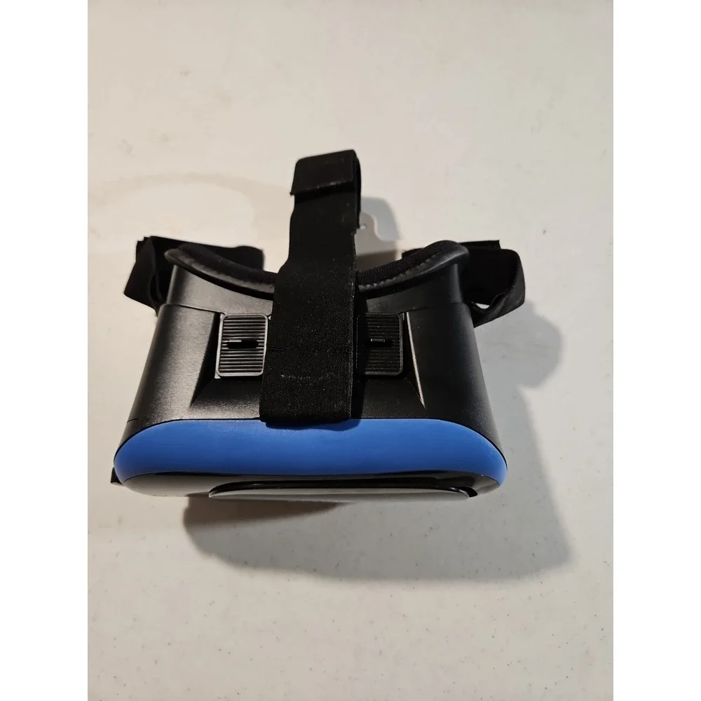 BNext VR Headset Brand New‎ No Box Never Used Blue